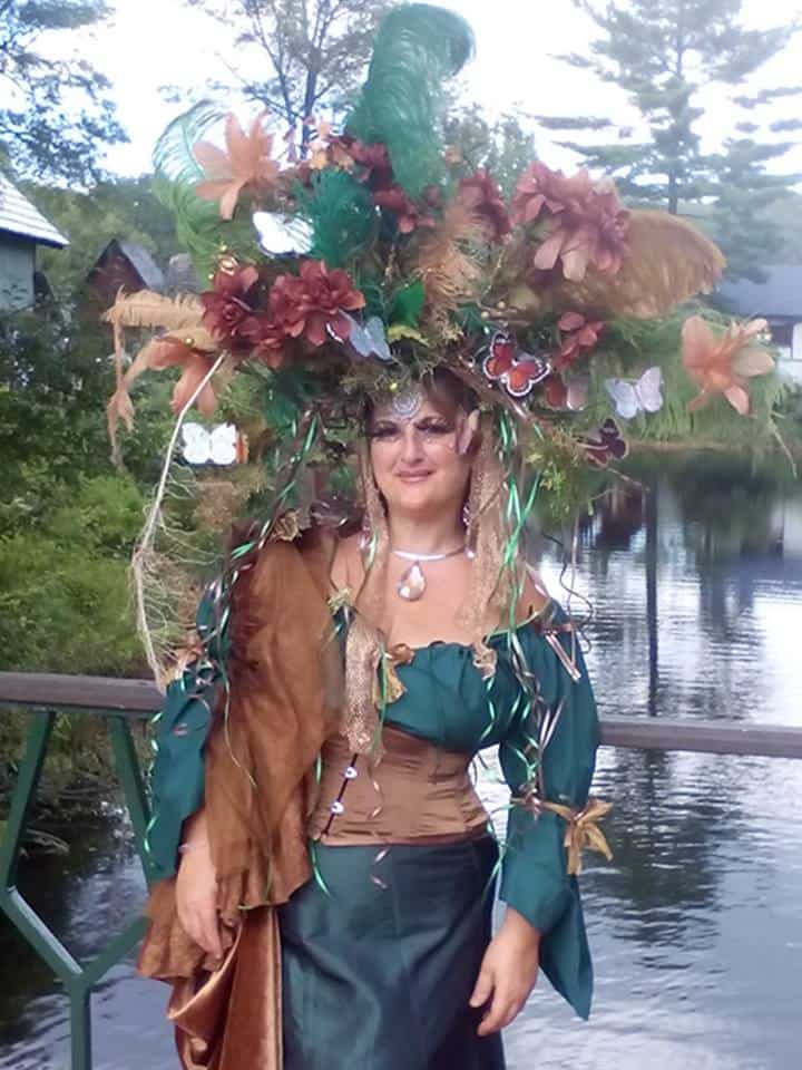 a NYRF AUG 9 2015 BROWN GREEN