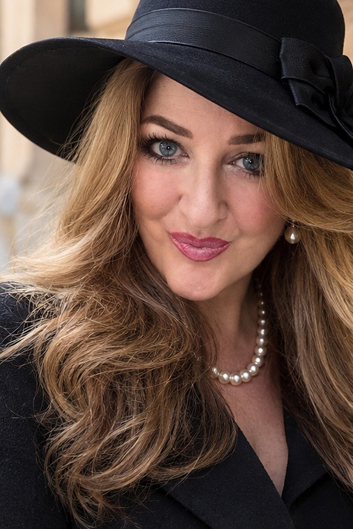 April Hope, founder of Love Lust or Bust